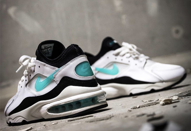 Classic Style Nike Air Max 93 OG is 